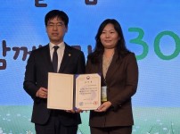  width: 100%; height : 150px